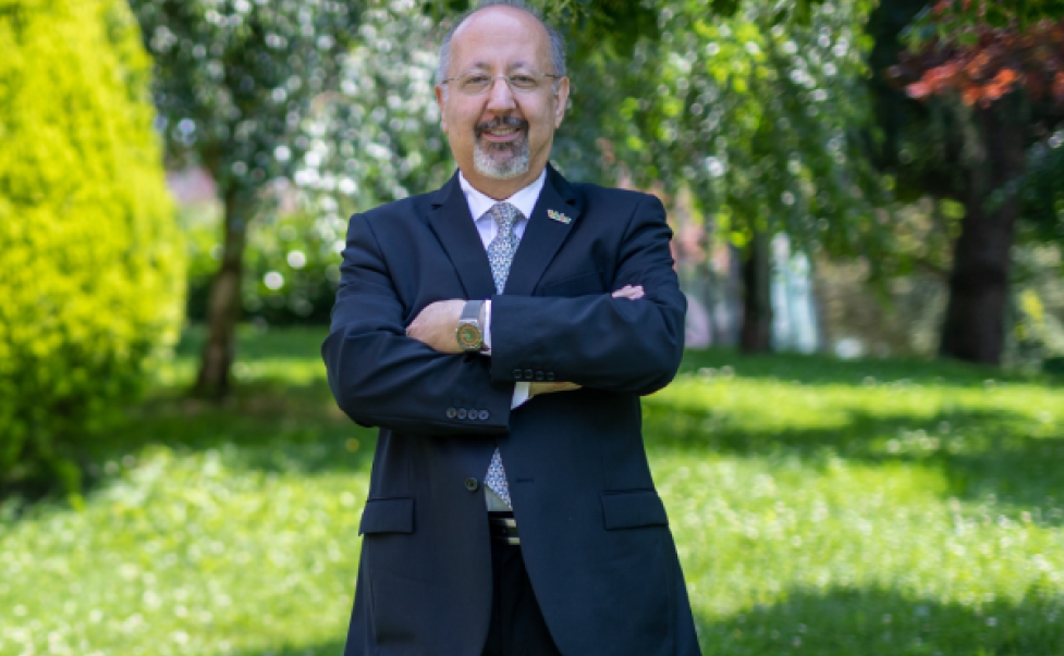 Prof. Dr. Taner Akbay